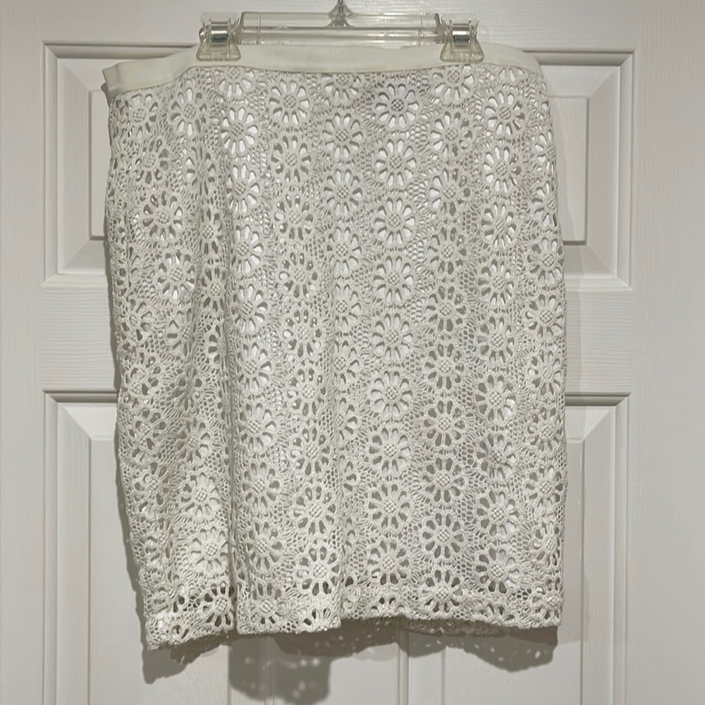 White lace knee length skirt